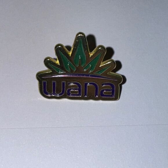 Wana Pin Brooch - Picture 1 of 1